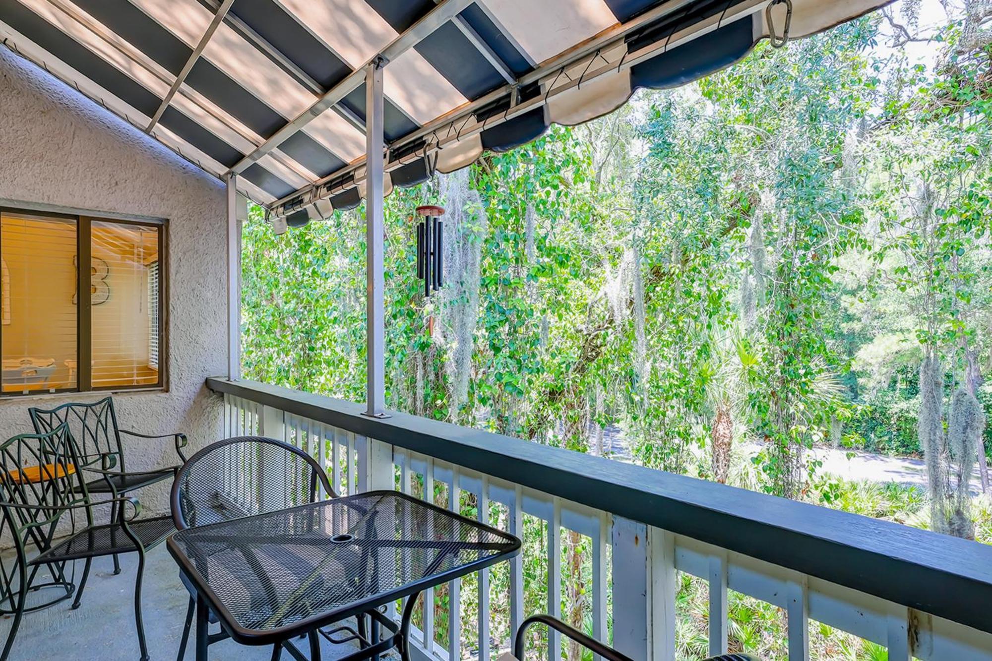 Tree Top Ocean Breeze Hilton Head Island Room photo